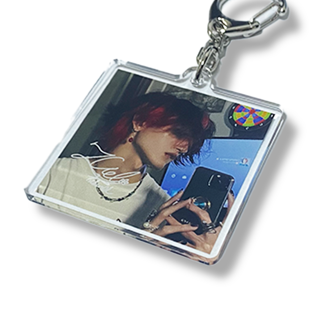Takuma Acrylic Keychain (Random, 4 Types/50mm x 50mm)